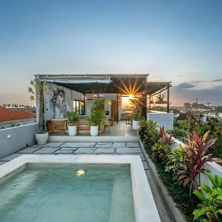 Soho Blue By Unicorn Villas Bali